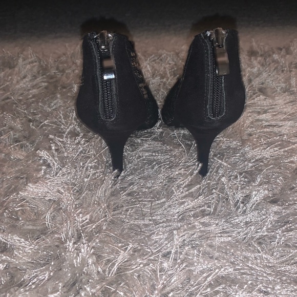 🔥Black Lace Open Toe Bootie🔥 - Picture 3 of 4